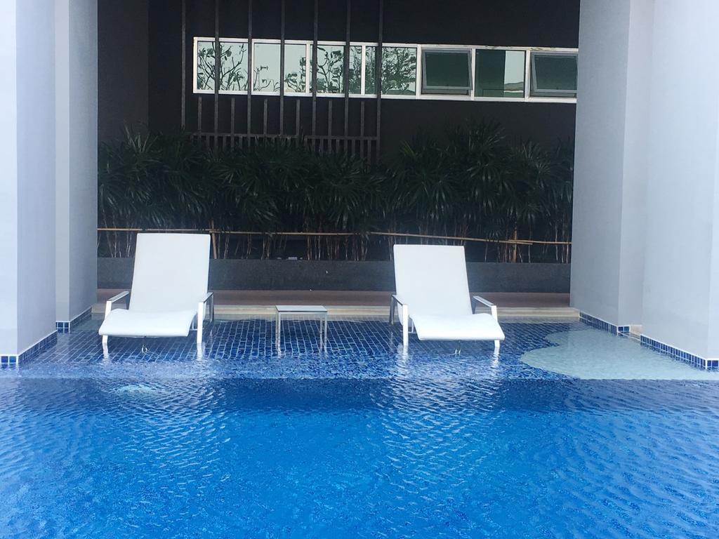 Апартаменты Baan Kieng Fah Hua-Hin By Montri C. Хуа Хин Экстерьер фото